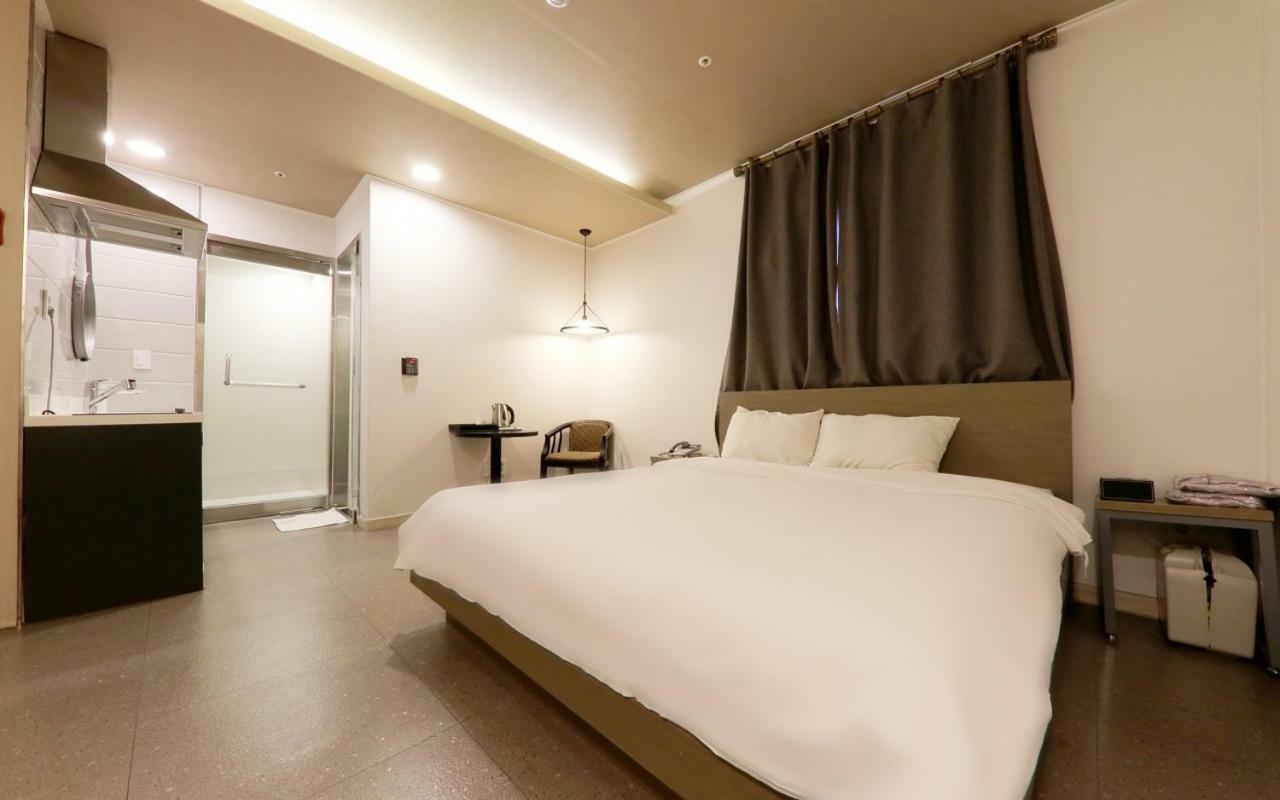 A7 Hotel 水原市 外观 照片